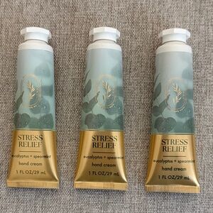 Bath and Body Works Aromatherapy Stress Relief Eucalyptus Spearmint Hand Cream 3